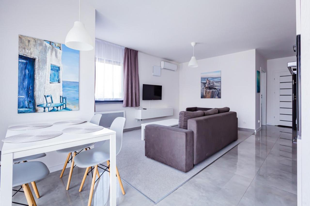 Awo Apartamenty Леба Екстериор снимка