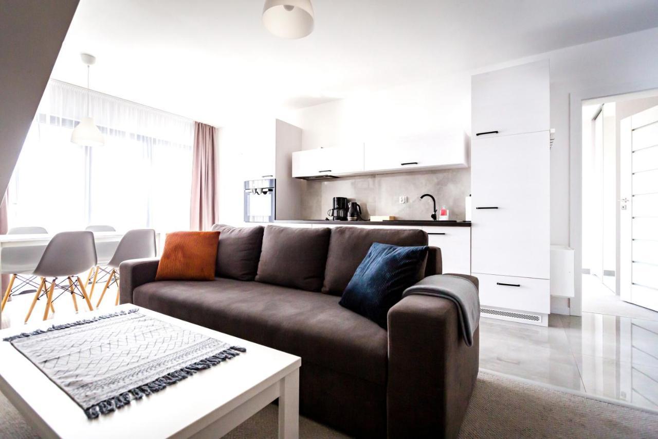 Awo Apartamenty Леба Екстериор снимка