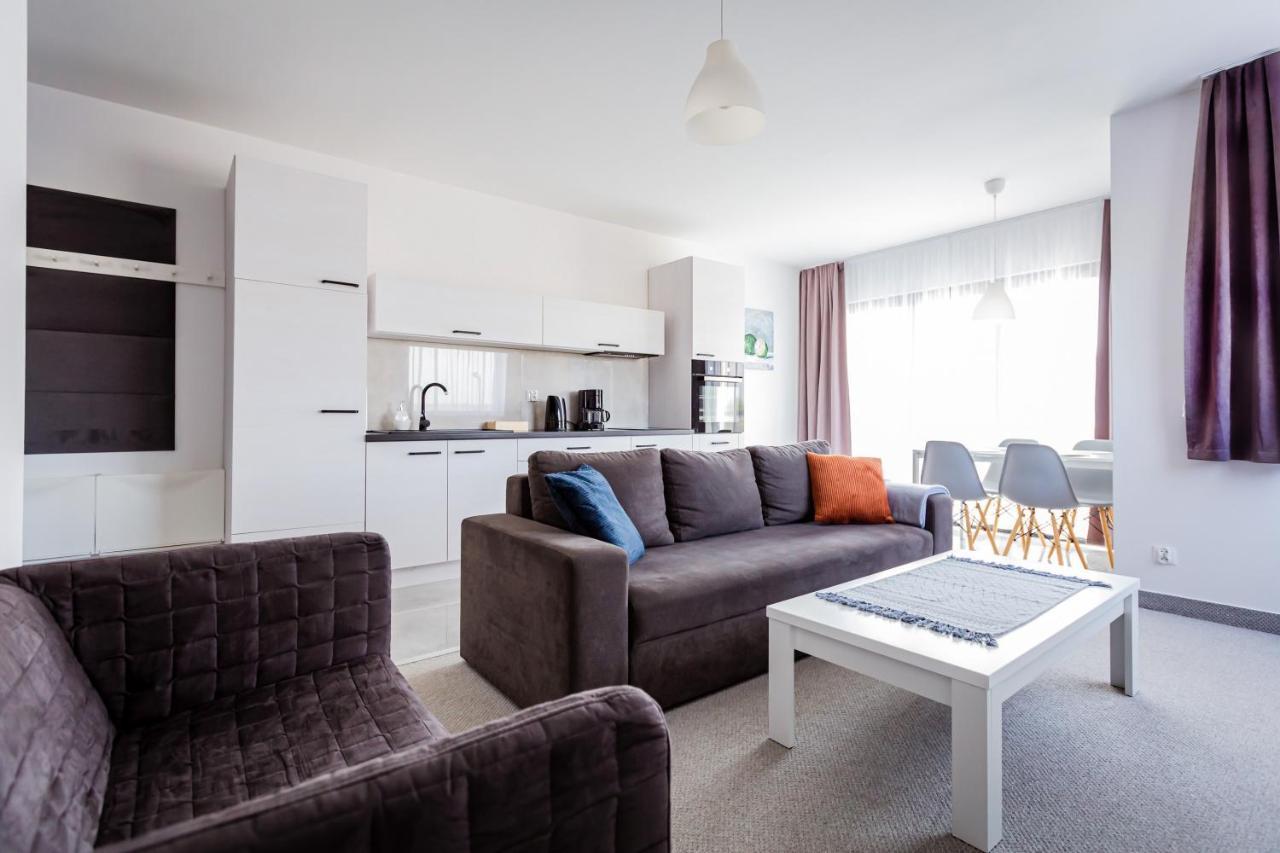 Awo Apartamenty Леба Екстериор снимка
