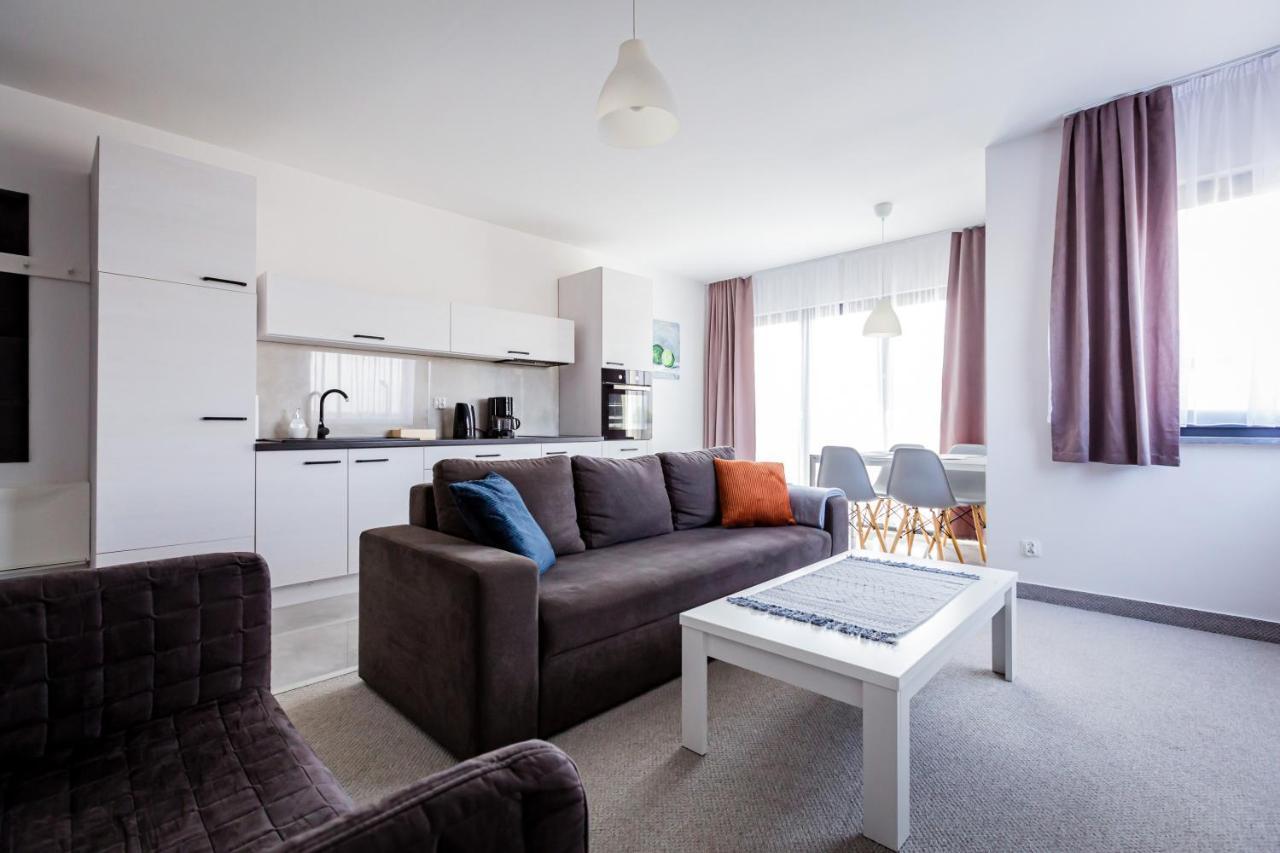 Awo Apartamenty Леба Екстериор снимка